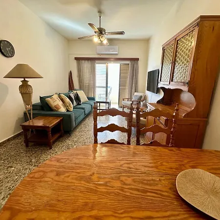 Daire 2 Bedroom Flat By The Sea *