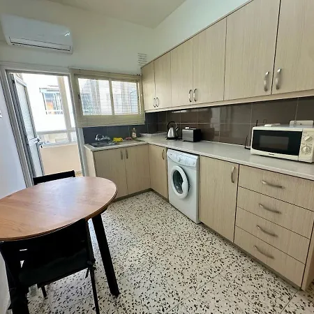 דירה 2 Bedroom Flat By The Sea *